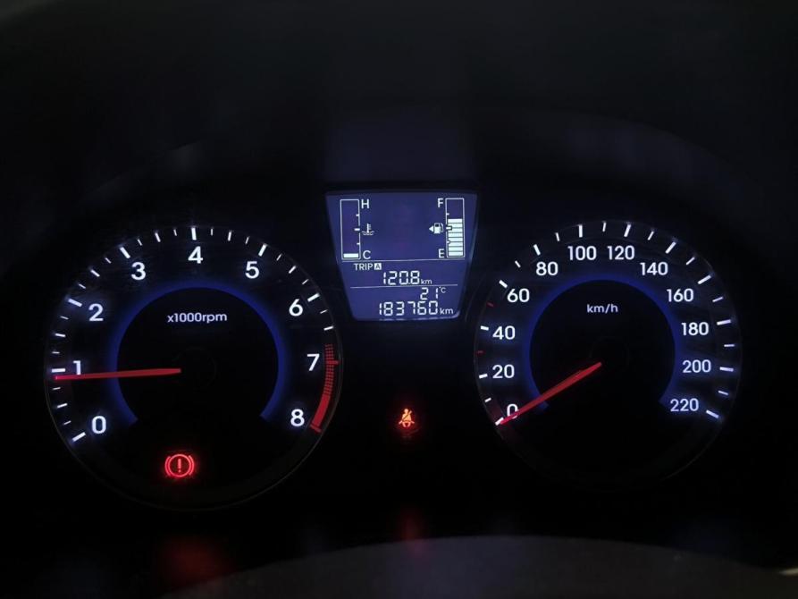 Hyundai Solaris I Рестайлинг Казань  - изображение 16