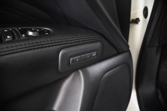 Infiniti QX60 I с пробегом 2014 года, цена 1 759 000 рублей, 221548 км, внедорожник, Автокод Объявления