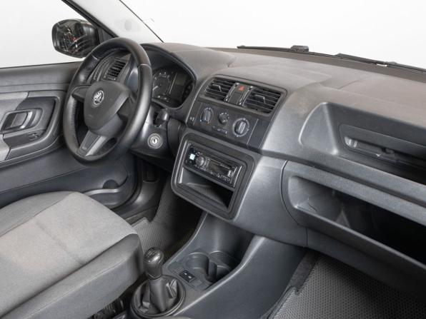 Skoda Fabia II Рестайлинг с пробегом 2014 года, цена 669 900 рублей, 125039 км, хэтчбек, Автокод Объявления