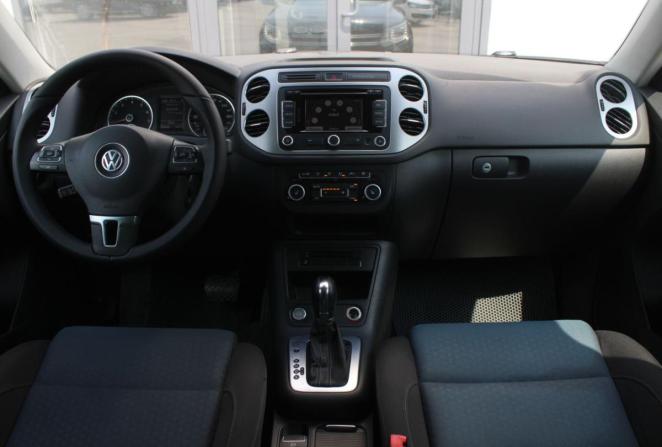 Volkswagen Tiguan I Рестайлинг с пробегом 2013 года, цена 1 350 000 рублей, 204832 км, внедорожник, Автокод Объявления