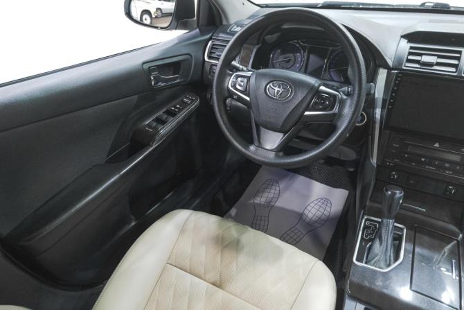 Toyota Camry VII (XV50) Рестайлинг 2 с пробегом 2017 года, цена 1 949 000 рублей, 128000 км, седан, Автокод Объявления