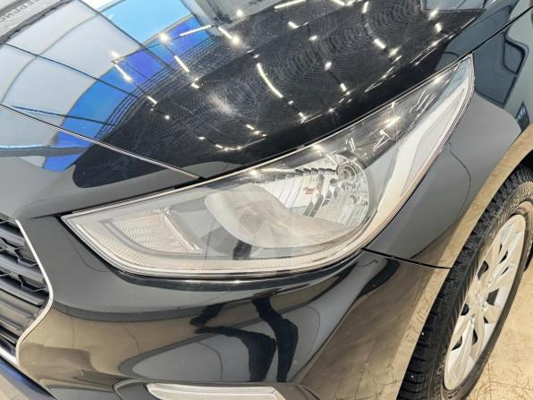 Hyundai Solaris II с пробегом 2019 года, цена 1 400 000 рублей, 145230 км, седан, Автокод Объявления