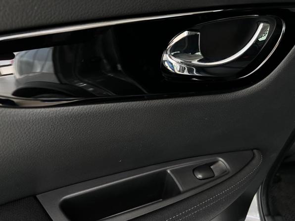 Nissan Qashqai II Рестайлинг с пробегом 2018 года, цена 1 350 000 рублей, 145778 км, внедорожник, Автокод Объявления