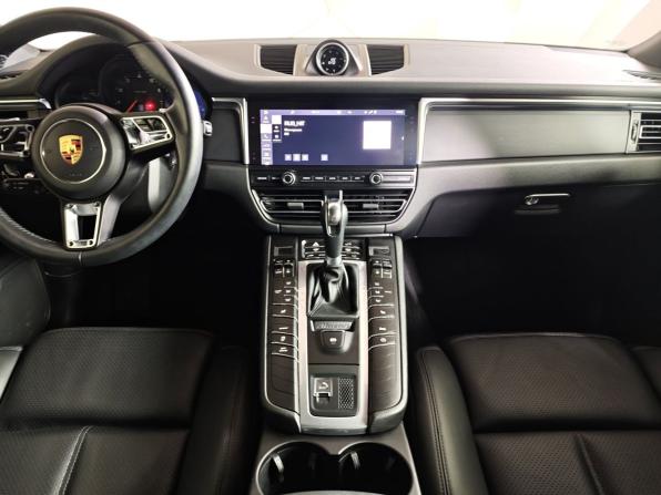 Porsche Macan I Рестайлинг с пробегом 2019 года, цена 5 555 000 рублей, 27303 км, внедорожник, Автокод Объявления