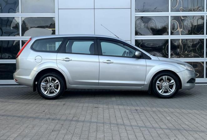 Ford Focus II Рестайлинг с пробегом 2010 года, цена 520 000 рублей, 271450 км, универсал, Автокод Объявления