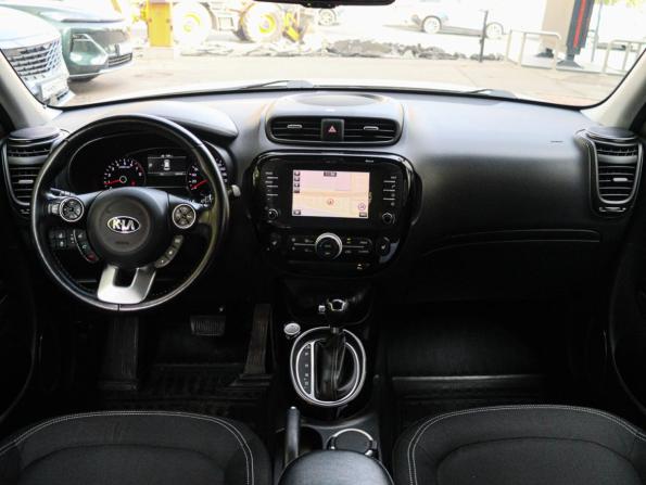 Kia Soul II Рестайлинг с пробегом 2018 года, цена 1 830 000 рублей, 130541 км, хэтчбек, Автокод Объявления