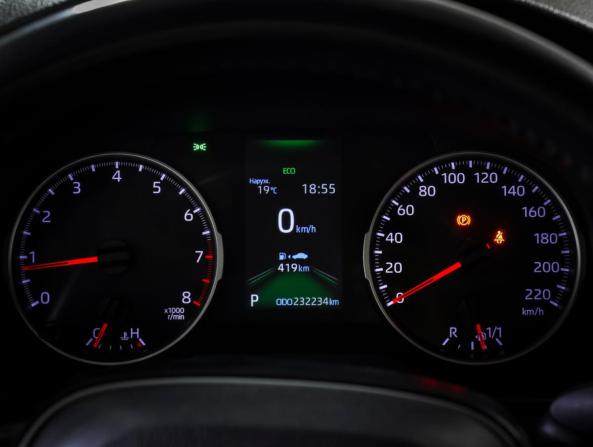 Toyota RAV4 V (XA50) с пробегом 2021 года, цена 2 698 000 рублей, 231500 км, внедорожник, Автокод Объявления