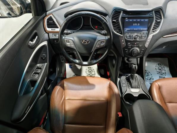 Hyundai Santa Fe III с пробегом 2012 года, цена 1 634 000 рублей, 206898 км, внедорожник, Автокод Объявления