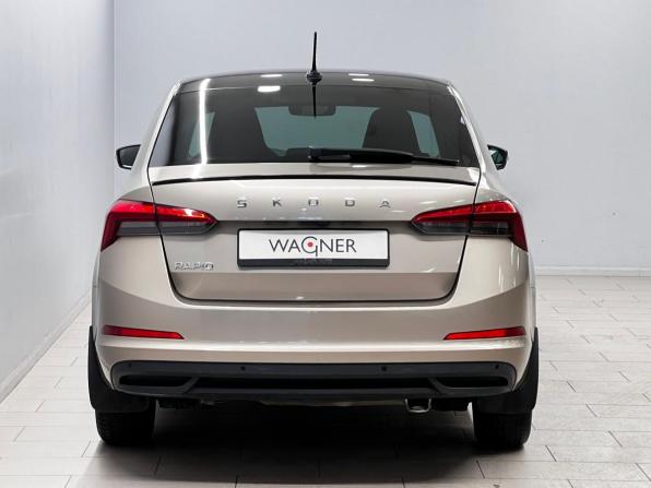 Skoda Rapid II с пробегом 2021 года, цена 1 445 000 рублей, 130266 км, лифтбек, Автокод Объявления