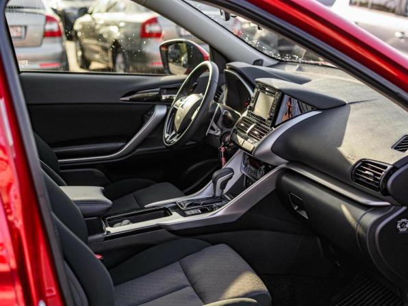 Mitsubishi Eclipse Cross I Рестайлинг с пробегом 2021 года, цена 2 509 000 рублей, 27833 км, внедорожник, Автокод Объявления