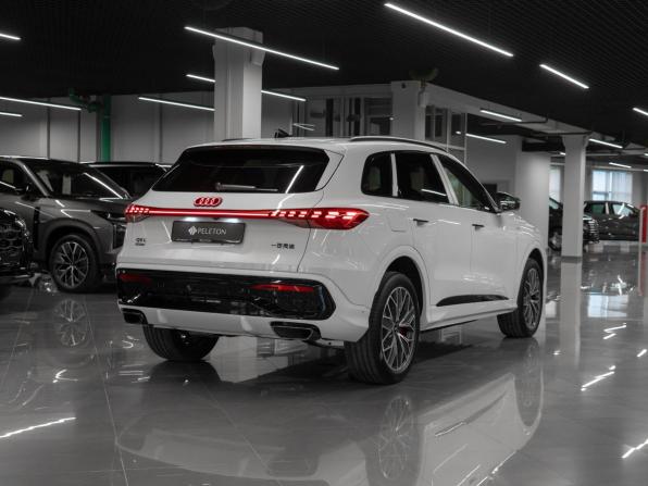 Audi Q5 III (GU) с пробегом 2025 года, цена 6 340 000 рублей, 19 км, внедорожник, Автокод Объявления