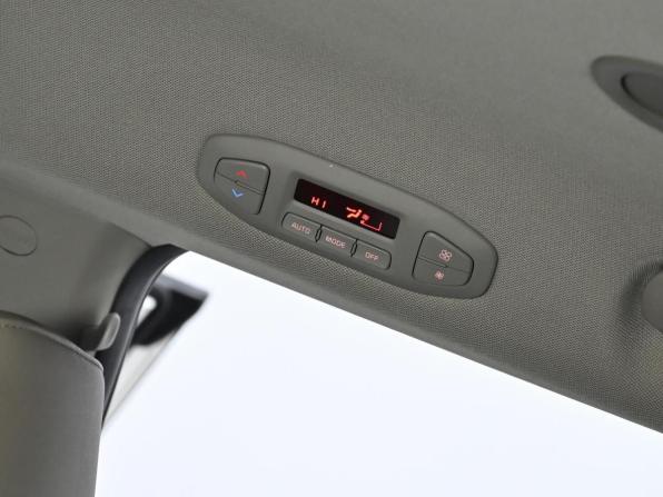 Kia Carnival III с пробегом 2018 года, цена 2 349 000 рублей, 109000 км, минивэн, Автокод Объявления