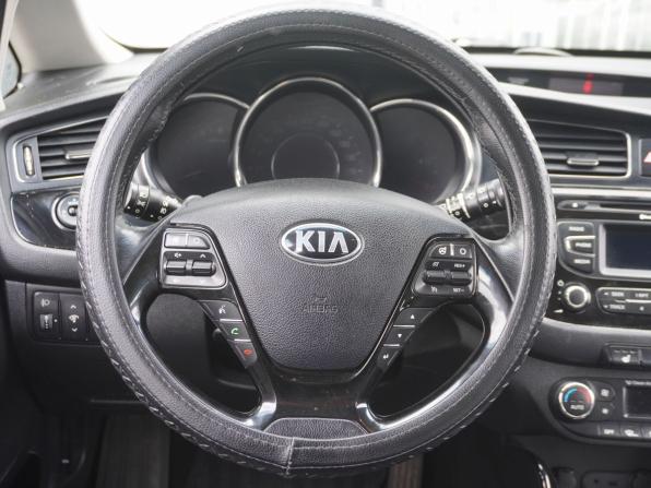 Kia Ceed II с пробегом 2012 года, цена 1 073 000 рублей, 185433 км, хэтчбек, Автокод Объявления