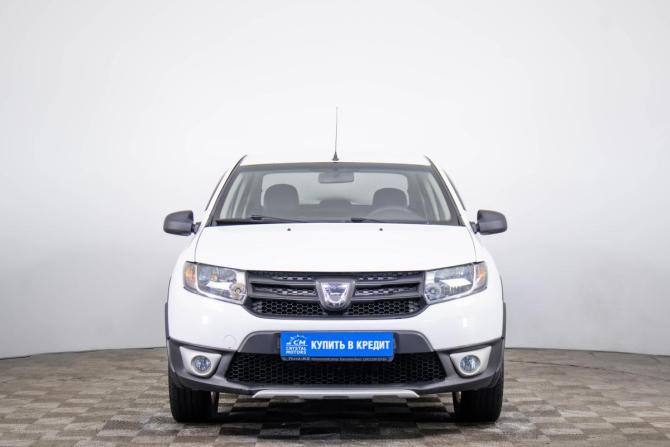 Renault Logan II с пробегом 2016 года, цена 599 000 рублей, 132000 км, седан, Автокод Объявления