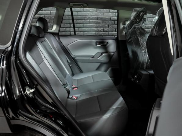 Toyota RAV4 VI (XA60) с пробегом 2026 года, цена 4 700 000 рублей, 37 км, внедорожник, Автокод Объявления