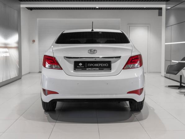 Hyundai Solaris I Рестайлинг с пробегом 2014 года, цена 745 000 рублей, 299030 км, седан, Автокод Объявления
