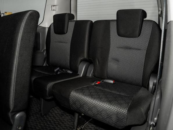 Toyota Noah II (R70) с пробегом 2007 года, цена 1 350 500 рублей, 199385 км, минивэн, Автокод Объявления
