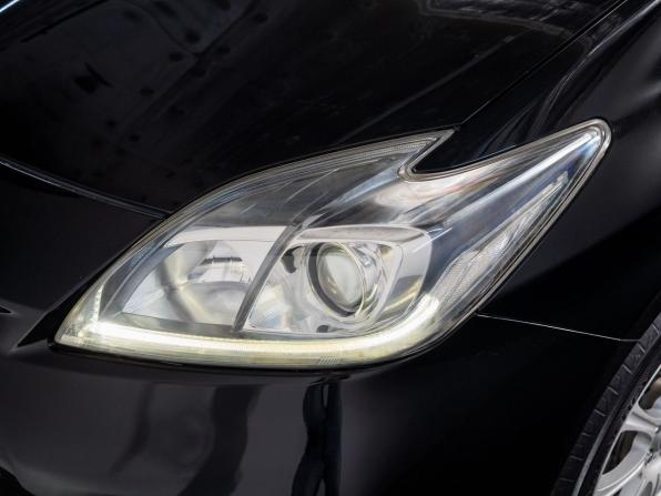 Toyota Prius III Рестайлинг (XW30) с пробегом 2012 года, цена 1 215 300 рублей, 178392 км, лифтбек, Автокод Объявления