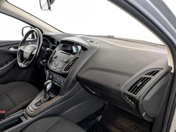Ford Focus III Рестайлинг с пробегом 2018 года, цена 1 035 000 рублей, 165743 км, универсал, Автокод Объявления