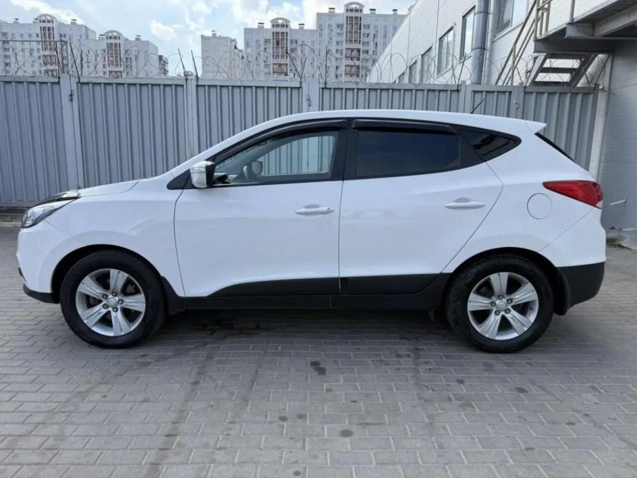 Hyundai ix35 I Рестайлинг Ростов-на-Дону  - изображение 8