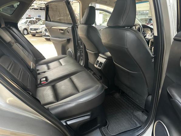 Lexus NX I с пробегом 2015 года, цена 2 390 000 рублей, 291371 км, внедорожник, Автокод Объявления