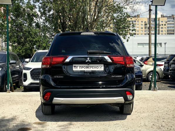 Mitsubishi Outlander III Рестайлинг 3 с пробегом 2018 года, цена 1 749 000 рублей, 129408 км, внедорожник, Автокод Объявления