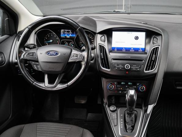 Ford Focus III Рестайлинг с пробегом 2017 года, цена 1 260 000 рублей, 162175 км, универсал, Автокод Объявления