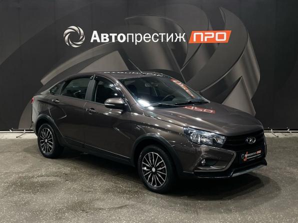 Lada (ВАЗ) Vesta I с пробегом 2019 года, цена 1 090 000 рублей, 111530 км, седан, Автокод Объявления
