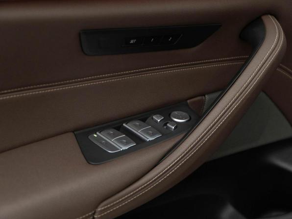 BMW 5 серии VII (G30/G31/G38) Рестайлинг с пробегом 2022 года, цена 5 249 999 рублей, 28339 км, седан, Автокод Объявления