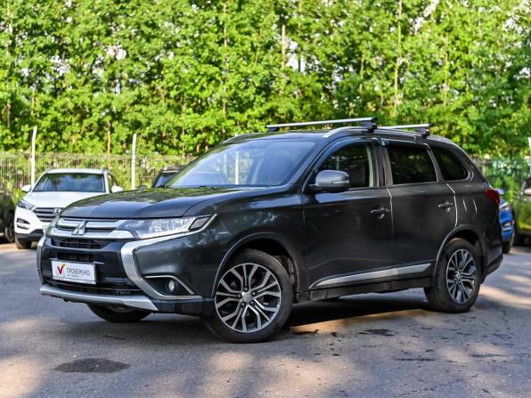 Mitsubishi Outlander III Рестайлинг 2 с пробегом 2018 года, цена 1 550 000 рублей, 220792 км, внедорожник, Автокод Объявления