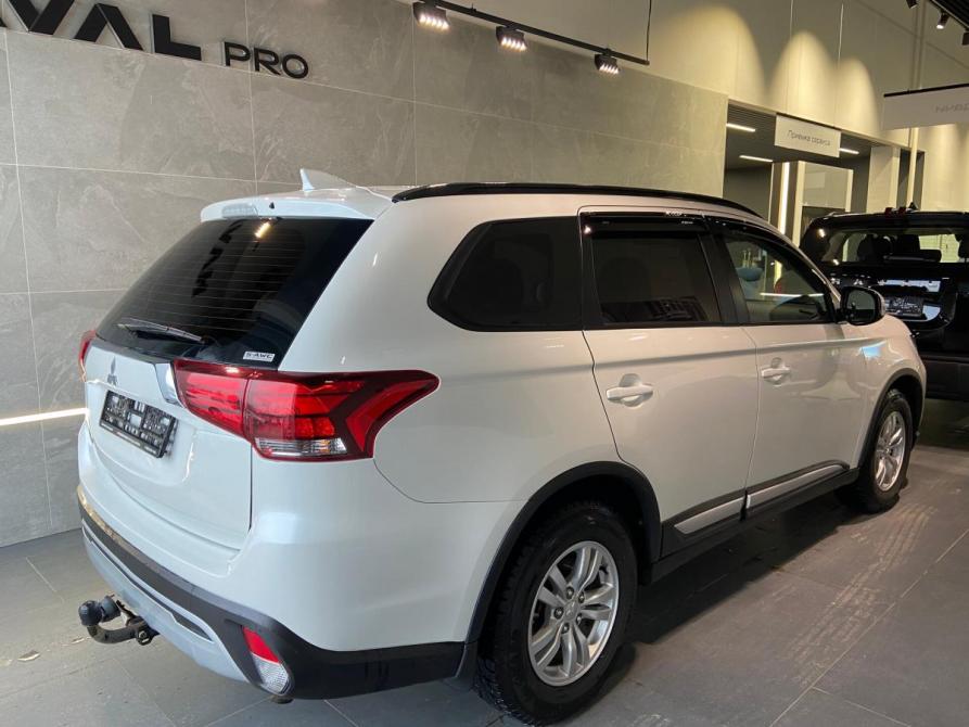 Mitsubishi Outlander III Рестайлинг 3 Сыктывкар  - изображение 3