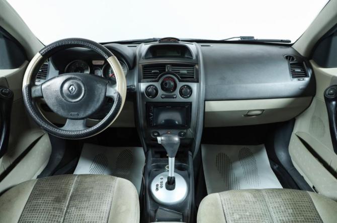 Renault Megane II Рестайлинг с пробегом 2006 года, цена 299 000 рублей, 265363 км, седан, Автокод Объявления