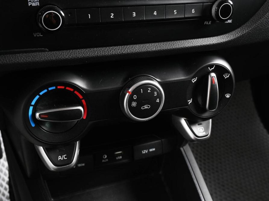 Kia Rio IV Ростов-на-Дону  - изображение 14