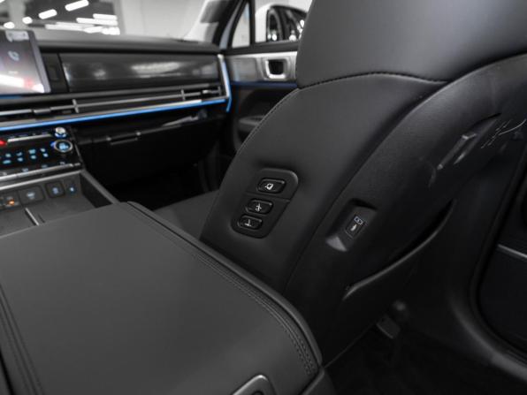 Hyundai Santa Fe V (MX5) с пробегом 2026 года, цена 5 550 000 рублей, 20 км, внедорожник, Автокод Объявления