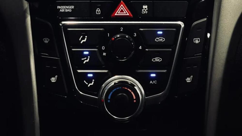 Hyundai i30 II Смоленск  - изображение 19