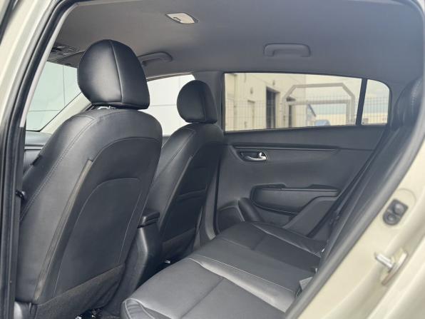 Kia Rio IV с пробегом 2019 года, цена 1 590 000 рублей, 90240 км, хэтчбек, Автокод Объявления