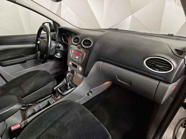 Ford Focus II Рестайлинг с пробегом 2008 года, цена 649 000 рублей, 194952 км, седан, Автокод Объявления