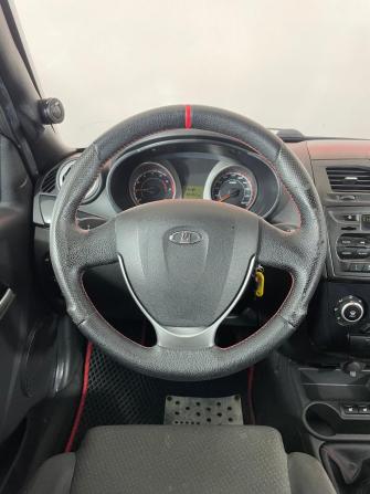 Lada (ВАЗ) Kalina II с пробегом 2017 года, цена 608 000 рублей, 106702 км, хэтчбек, Автокод Объявления