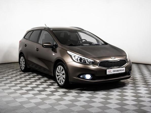 Kia Ceed II с пробегом 2014 года, цена 746 000 рублей, 209568 км, универсал, Автокод Объявления