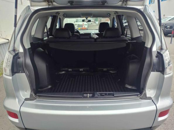 Mitsubishi Outlander II Рестайлинг с пробегом 2011 года, цена 1 299 000 рублей, 138829 км, внедорожник, Автокод Объявления