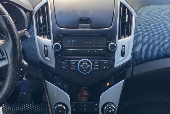 Chevrolet Cruze I Рестайлинг с пробегом 2013 года, цена 710 000 рублей, 235505 км, седан, Автокод Объявления