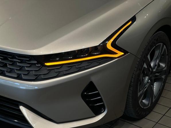 Kia K5 III с пробегом 2021 года, цена 2 170 000 рублей, 114892 км, седан, Автокод Объявления