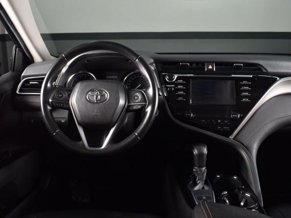 Toyota Camry VIII (XV70) с пробегом 2018 года, цена 2 334 999 рублей, 204316 км, седан, Автокод Объявления
