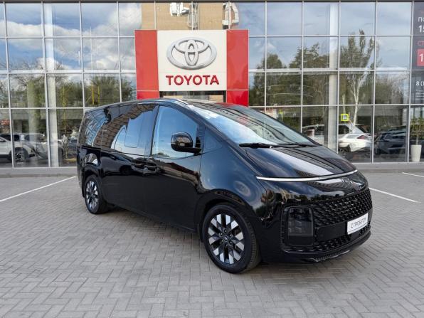 Hyundai Staria I с пробегом 2023 года, цена 4 550 000 рублей, 261605 км, минивэн, Автокод Объявления