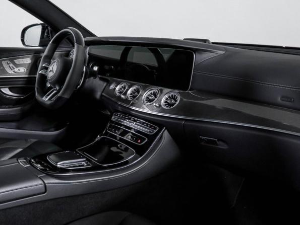 Mercedes-Benz E-Класс AMG V (W213) Рестайлинг с пробегом 2021 года, цена 7 890 000 рублей, 49049 км, седан, Автокод Объявления