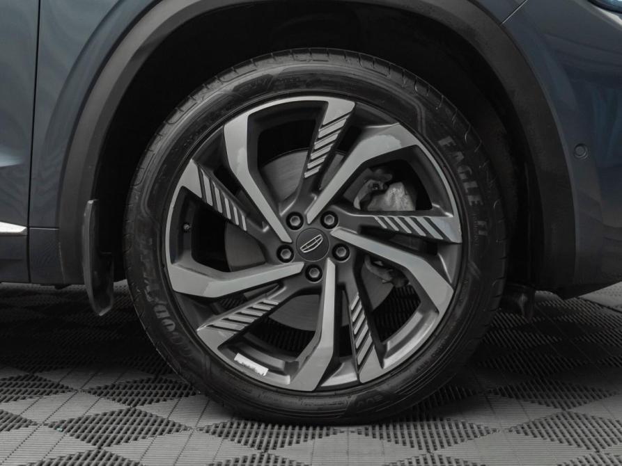 Geely Monjaro I Москва  - изображение 35