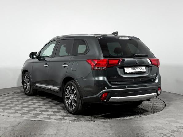 Mitsubishi Outlander III Рестайлинг 3 с пробегом 2018 года, цена 1 990 000 рублей, 133398 км, внедорожник, Автокод Объявления