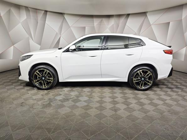 BMW X2 II (U10) с пробегом 2024 года, цена 5 600 000 рублей, 22981 км, внедорожник, Автокод Объявления