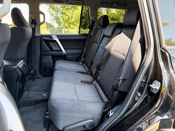 Toyota Land Cruiser Prado 150 Series Рестайлинг 3 с пробегом 2022 года, цена 5 499 000 рублей, 64348 км, внедорожник, Автокод Объявления