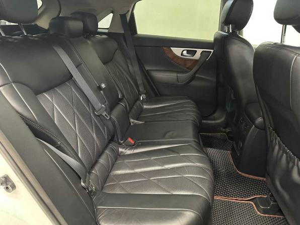 Infiniti FX II (S51) Рестайлинг с пробегом 2012 года, цена 1 605 000 рублей, 203713 км, внедорожник, Автокод Объявления
